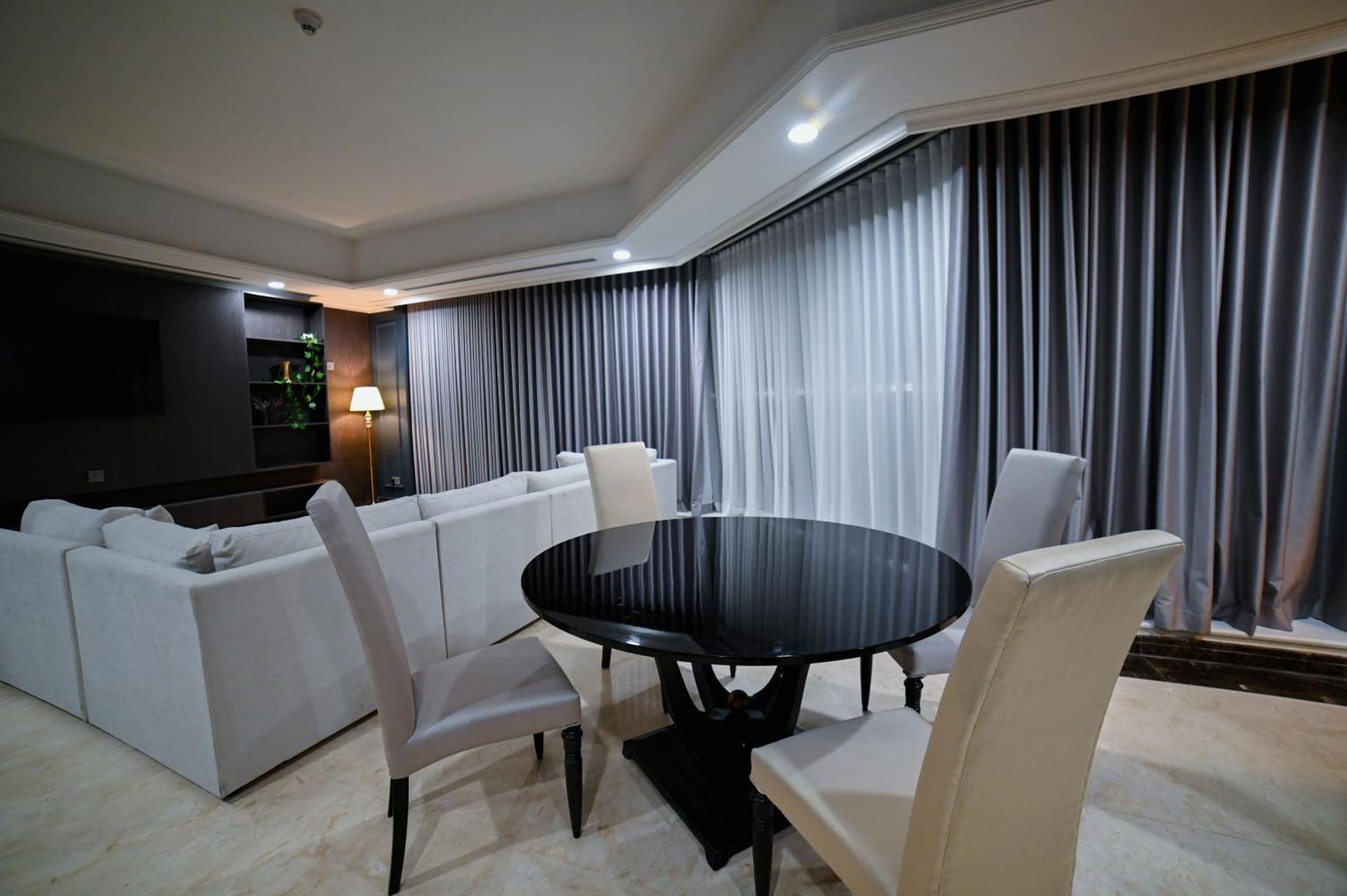 Seven Seas Hotel Ντουμπάι Εξωτερικό φωτογραφία